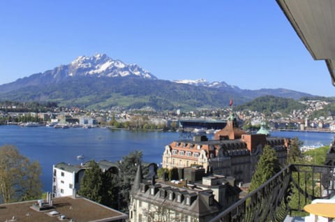 Natural landscape, Balcony/Terrace, City view, Lake view, Mountain view