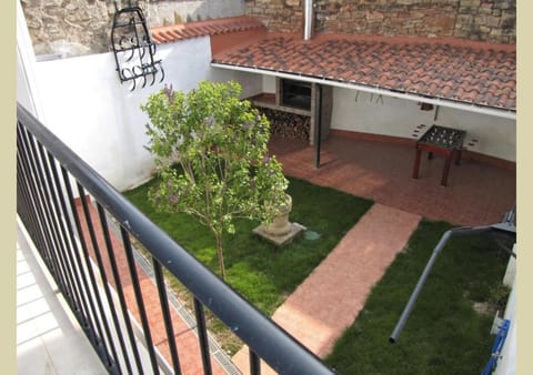 BBQ facilities, Garden, View (from property/room), Garden view, Inner courtyard view