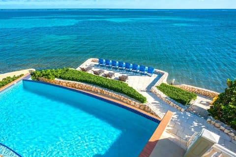 Cayman Castle & Guesthouse by Grand Cayman Villas & Condos House in Grand Cayman