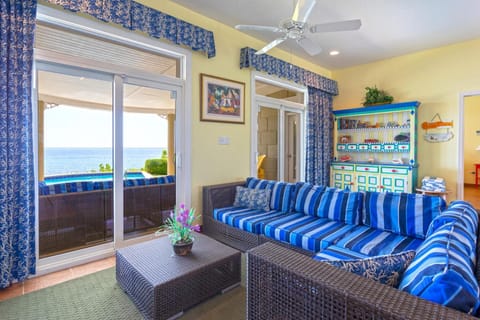 Castle Guesthouse by Grand Cayman Villas & Condos House in Grand Cayman