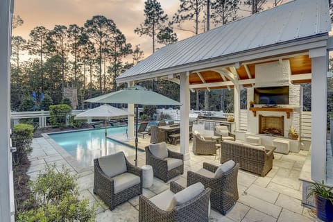 'Mirasol House' - Pool Golf Cart - WaterColor, FL - 4BR 4BA Bonus Bunk -- Sleeps 12 home House in Seagrove Beach
