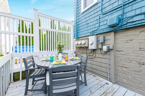 Condo with Wading Pool Dog Welcome House in Provincetown