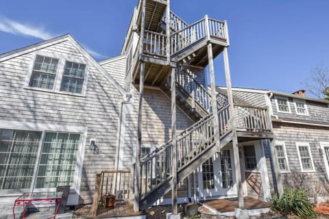 East End Condo w Beach Access House in Provincetown