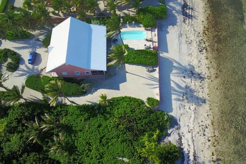 Cayman Dream by Grand Cayman Villas & Condos House in North Side
