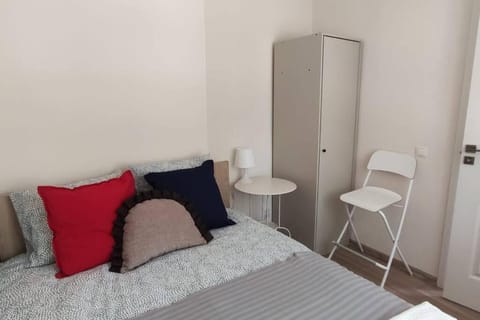 4 can stay. Free parking. Imanta Apartment in Riga