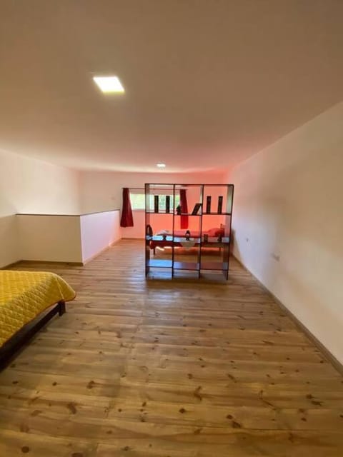 Loft Italiano Apartamento in Villa Mercedes