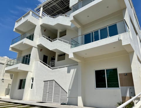 Property building, Balcony/Terrace