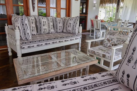 Cosy Cottage Marine Park at Malindi Beach Villa in Malindi