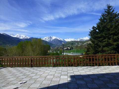 View (from property/room), Balcony/Terrace