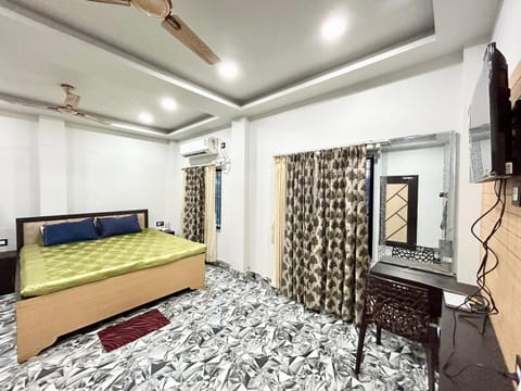 Pet Friendly Cottage Room in Kolkata Resort in Kolkata