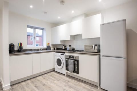 Modern 3 Bedroom House in Central Derby Haus in Derby