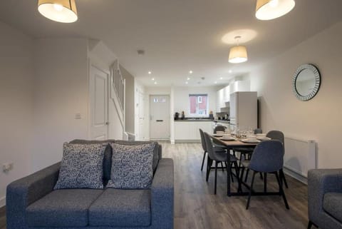 Modern 3 Bedroom House in Central Derby Haus in Derby