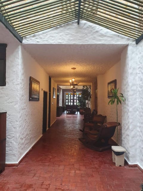 HOTEL COMPOSTELLA Hôtel in Paipa