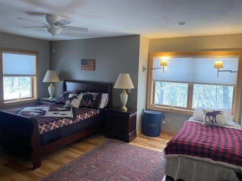 Serenity Peaks Lodge Maison in West Dover