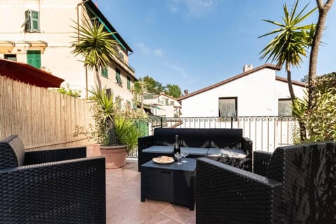 Cozy Terrace in Portofino [Free Parking] Condo in Portofino