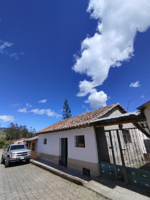 Property building, Street view