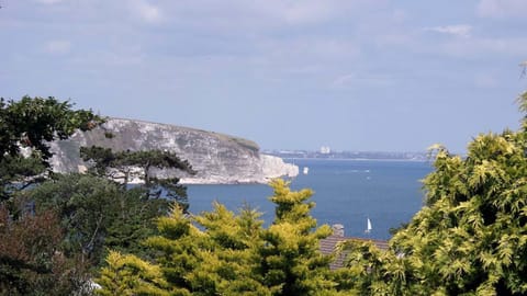 Property building, Nearby landmark, Natural landscape, Sea view