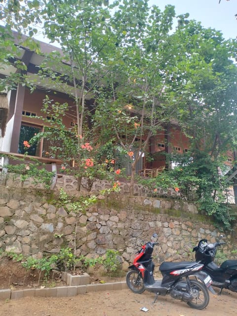 Fullmoon homestay Vacation rental in Pujut
