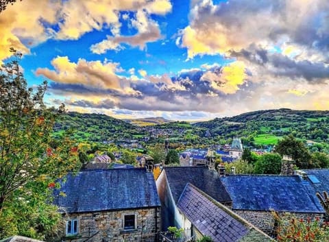 Natural landscape, Bird's eye view, View (from property/room), Mountain view