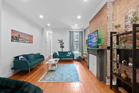 Large Home Near NYC In Hoboken Sleeps 6 Condominio in Hoboken