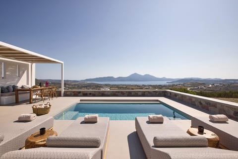 Balcony/Terrace, Sea view, Swimming pool