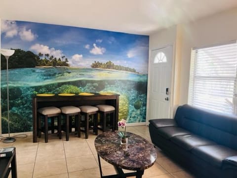 Delray, easy walk to downtown, free parking (315W) Copropriété in Delray Beach