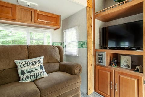 The Happy Camper A Peaceful Retreat Maison in Douglas Lake