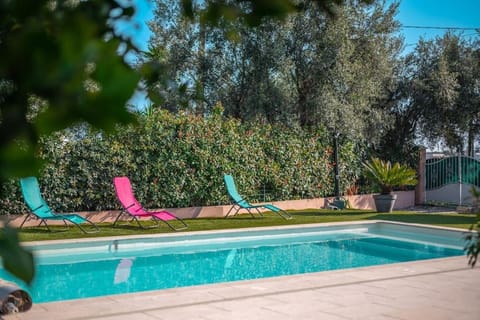 Villa moderne avec Piscine, proche mer Villa in Villeneuve-Loubet