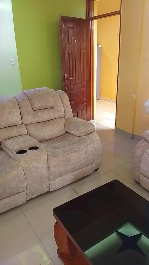 3 bedrooms Airbnb Apartment in Nairobi