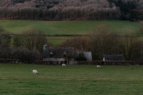 The Cotswold Farm Hideaway Casa di campagna in Stroud District