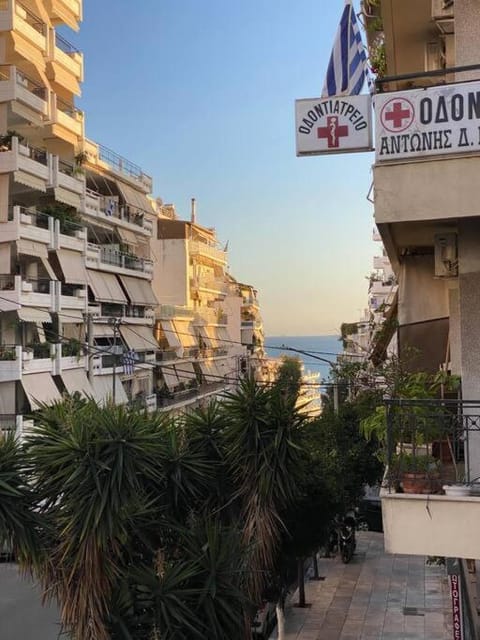 Hidden gem on the Piraeus Coast Condo in Pireas