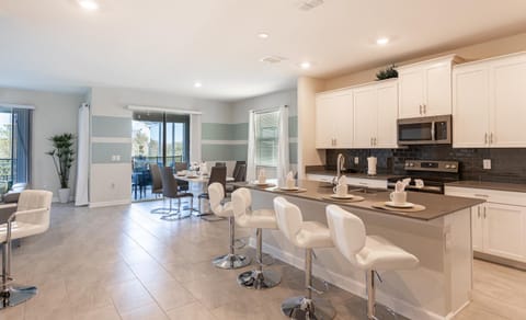8933CCD-The Retreat at ChampionsGate home Maison in Davenport