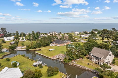 Shell Landing Retreat House in Beaufort