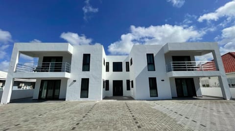Whitehouse Boulevard, close to Mambo Beach and City Centre Condominio in Willemstad