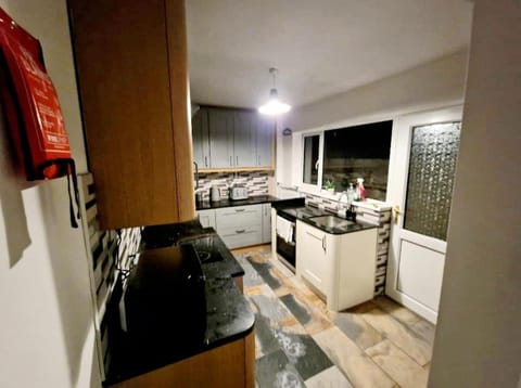 WhereToStay Cosy 3bed House House in Barrow-in-Furness