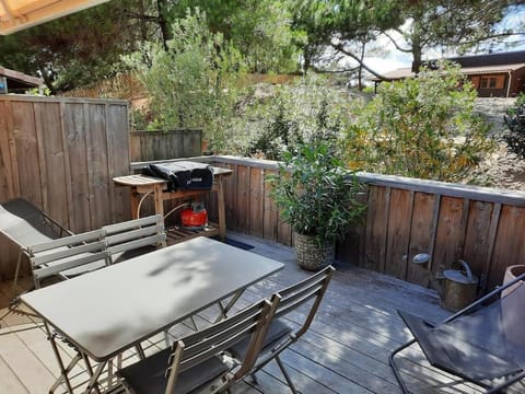 Balcony/Terrace, Garden view