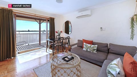 What A View Unit4 120 Lamont St Bermagui Holiday Unit House in Bermagui