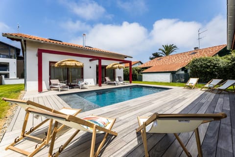 BIXENTE ENIA KEYWEEK Villa family pool Villa in Bidart