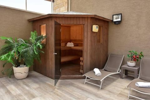 Sauna, sunbed