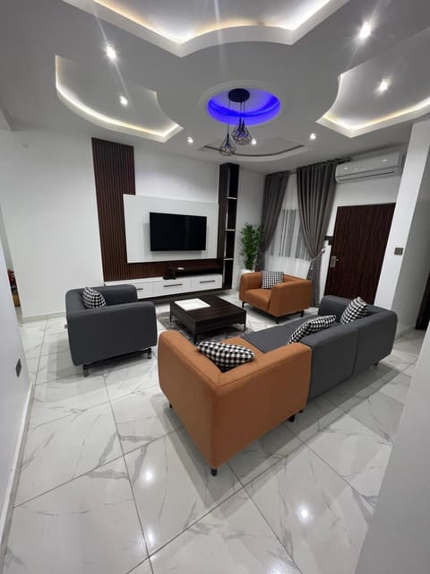 Sparkles Apartments Condo in Abuja