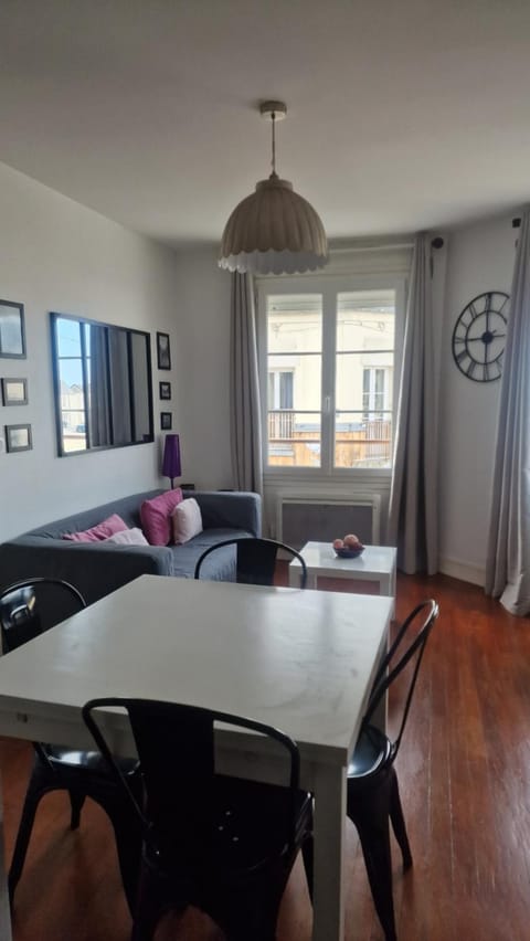 Le Pont de l'Aure House in Normandy