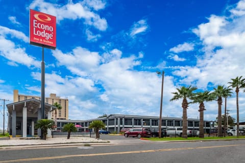 Property building, Street view