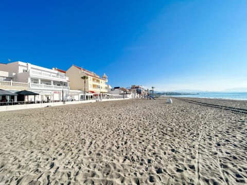 Nearby landmark, Restaurant/places to eat, Day, Natural landscape, Beach, Mountain view, Sea view