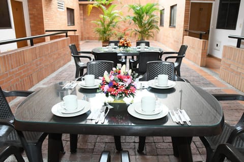 Apartahotel Los Cerezos Apartment hotel in Neiva