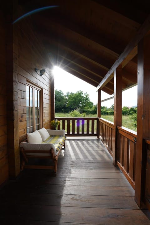 View (from property/room), Balcony/Terrace, Seating area