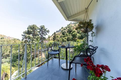 Stunning Hollywood Midcentury Modern-Views-Best Location! House in Hollywood