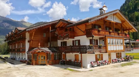 B&B Agriturismo Cèsa Ciasates Übernachtung mit Frühstück in Alba