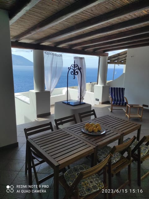 Dining area, Sea view