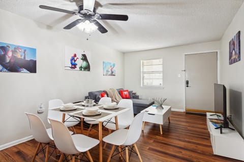 *NEW* Spider-Man Themed w Pool New Orleans Airport Condo in Metairie