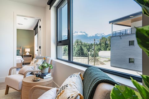 Day, Natural landscape, View (from property/room), Living room, Seating area, Mountain view